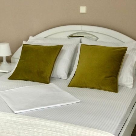 Joy Hotel Saranda Dış mekan fotoğraf