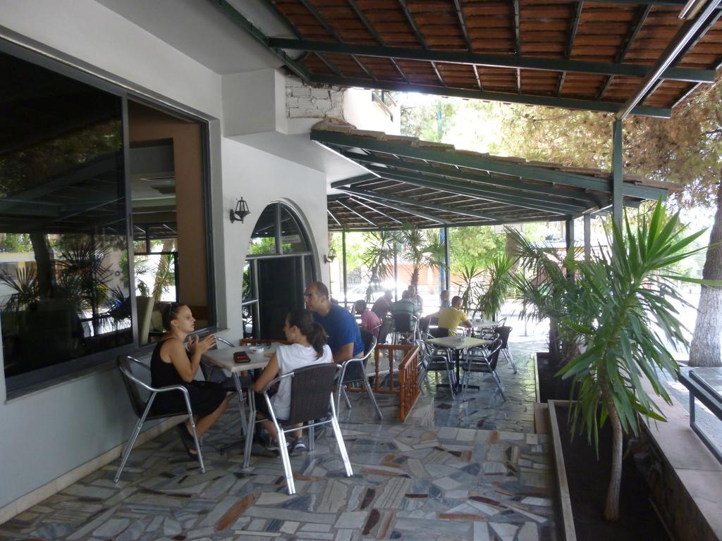 Joy Hotel Saranda Dış mekan fotoğraf