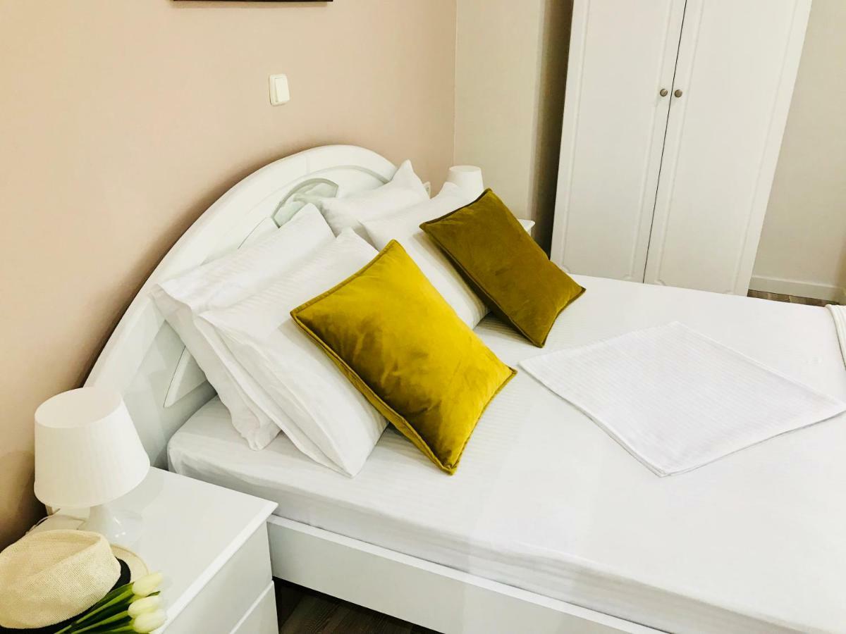 Joy Hotel Saranda Dış mekan fotoğraf