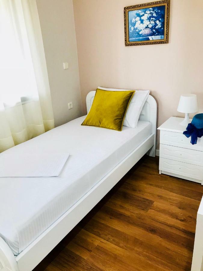 Joy Hotel Saranda Dış mekan fotoğraf