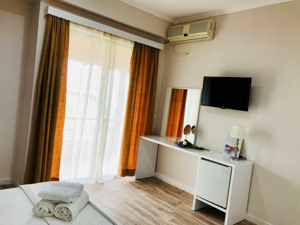 Joy Hotel Saranda Dış mekan fotoğraf