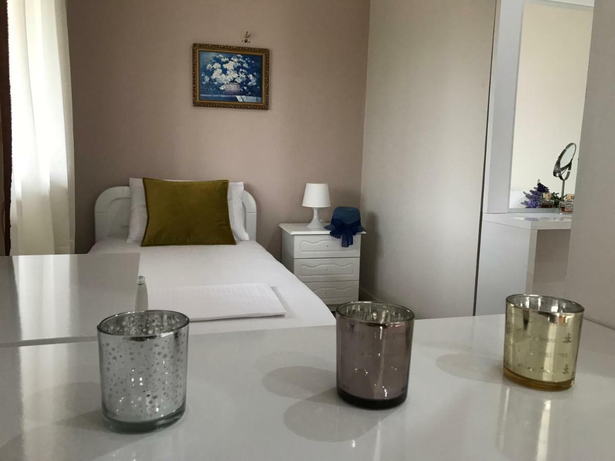 Joy Hotel Saranda Dış mekan fotoğraf