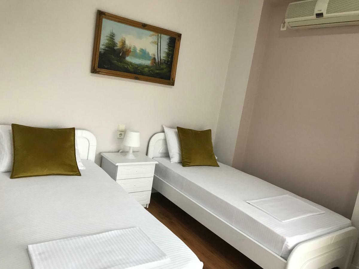 Joy Hotel Saranda Dış mekan fotoğraf