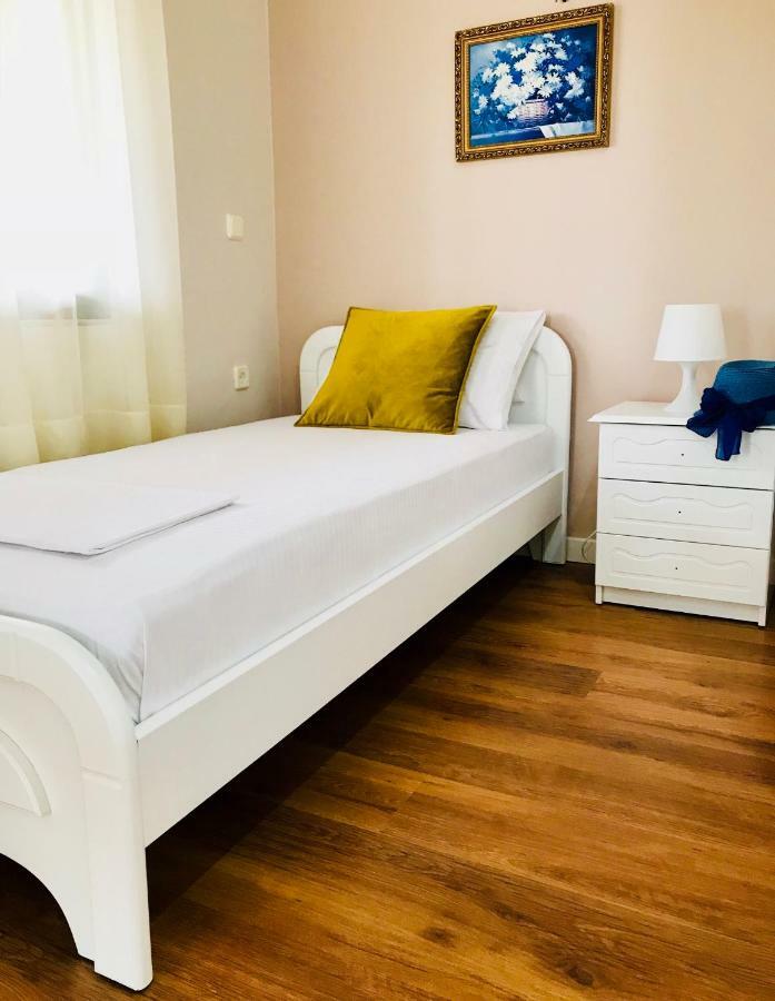 Joy Hotel Saranda Dış mekan fotoğraf